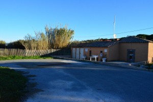 Area Sosta Camper - Route de Bonne Terrasse, 83350 Ramatuelle, Frankreich – December 2014