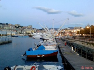 Blick auf Genua vom Hafen