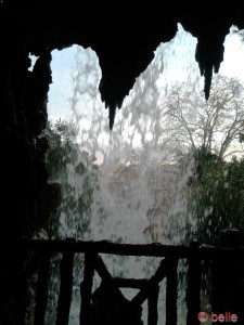 Wasserfall von innen