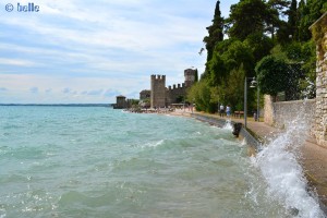 Rückweg zum Castello Sirmione am Lago di Garda