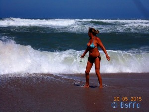 Kläglicher Versuch ein Bad zu nehmen - Praia de São Lourenço