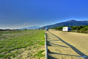 Parking at Playa de los Lances Norte - N-340, 11380 Tarifa, Cádiz, Spanien – November 2015