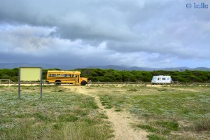 English School-Bus at Playa de los Lances Norte – Tarifa