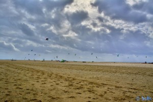 Kite-Surfer am Playa de los Lances Norte – Tarifa