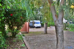 Parking in Camping Mimosas Beach Club - La Corvette, Mohammedia, Marokko – December 2015