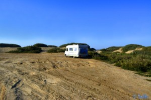 Parking at Plage Tamri - N1 - Agadir - Souss – Marokko - December 2015