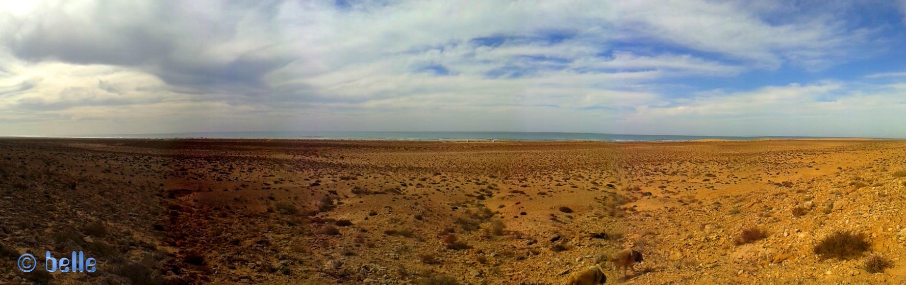 Parking at Plage A. - Cercle de Jraifia - Laâyoune-Sakia El Hamra - Marokko