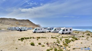 Parking in Village de Pêche Oued Kraa – Marokko – January 2016