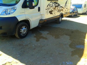 ...da wird mal eben Grauwasser an Ort und Stelle entsorgt... - Platja del Carabassí – Spain