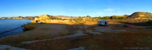 Parking in Pulpí - Camino Playa de las Palmeras, 04648 Pulpí, Almería, Spanien – October 2016