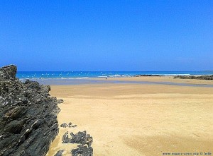 Nicol mischt die Möwen auf - Praia O Riás – Spain