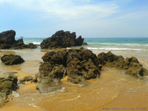 Kleine Bucht neben Playa de Valdearenas – Spain