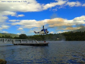 Helicopter gegen das Feuer am Río Miño - Barbantes – Spain