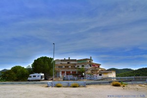 Verlassenes Hotel an der Embalse de Contreras – Spain - HDR [High Dynamic Range]