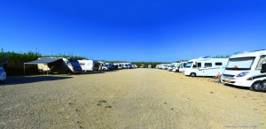 Parking in Area Sosta Camper Pampelonne - 1550 Route de Bonne Terrasse, 83350 Ramatuelle - Frankreich - October 2017