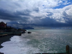 Noch immer dunkel in Genova – Italy