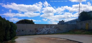 Lunch-Time und Graffiti in Molfetta – Italy