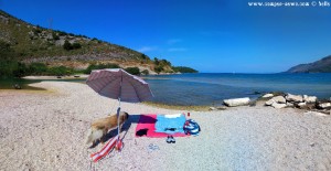 Mein Strandplatz mit einer laaaaaaaaangen Nicol - Platariá – Greece