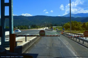 Nanü - Bezahlen auf der Autobahn mit Lotta – Greece