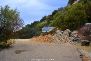 Ab hier heisst es wieder umkehren - on the Road – Greece