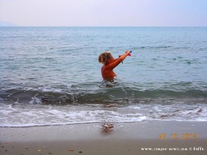 Beim Thermometer aufwickeln - Paliochano Beach – Greece