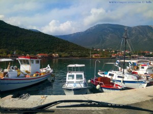 Turn am Hafen von Notia Kinouria – Greece