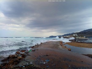 Strong Waves at Agios Fokas – Greece