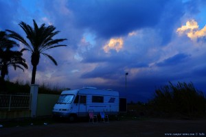 Dicke fette Wolken am Avramiou Beach - Greece