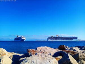 Costa Luminosa geht - Costa Mediterranea bleibt noch - Katakolo – Greece
