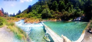 Natural Thermal Pool and wild open H2S waterfall and natural thermal pool - Loutra Thermopilon – Greece