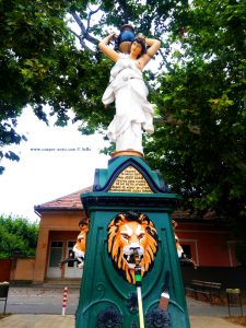 Interessanter Brunnen in Pecica – Romania